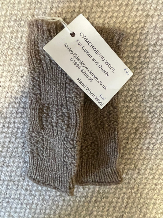 Shetland x Corriedale  Fingerless Mittens