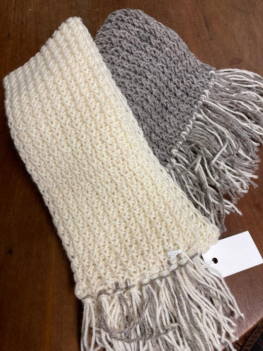 Jacob  Scarf  Llwyd