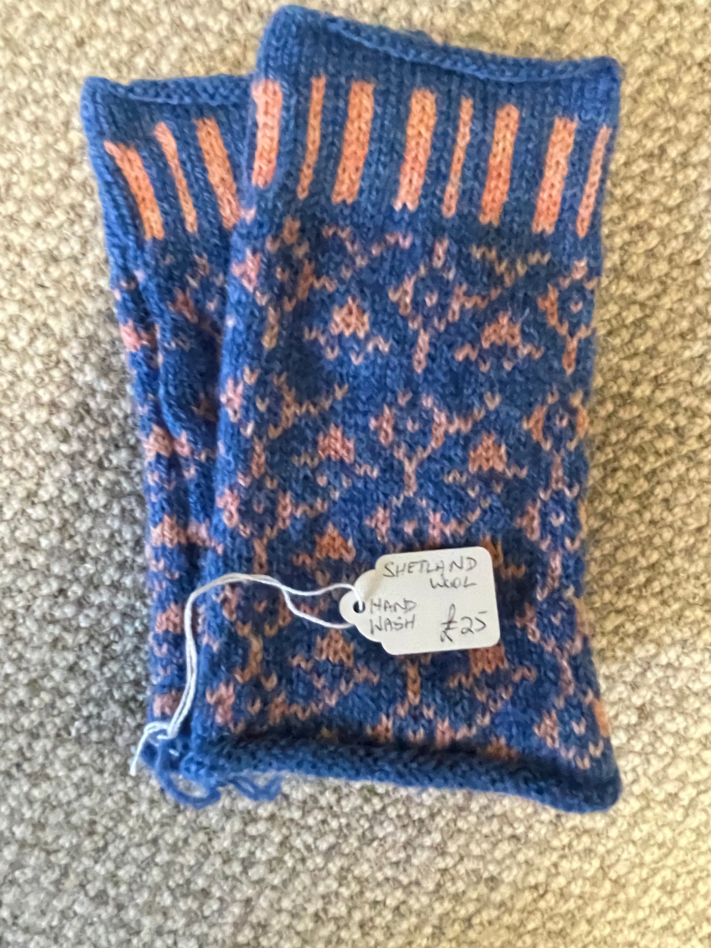 Shetland Wool Fingerless Mittens