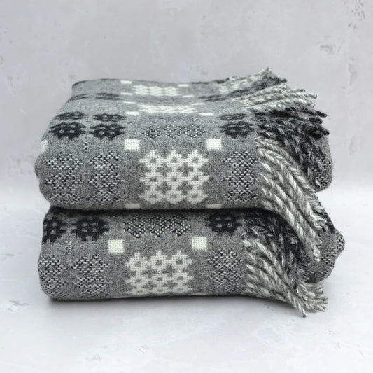 Welsh Tapestry Blanket Carreg Arian