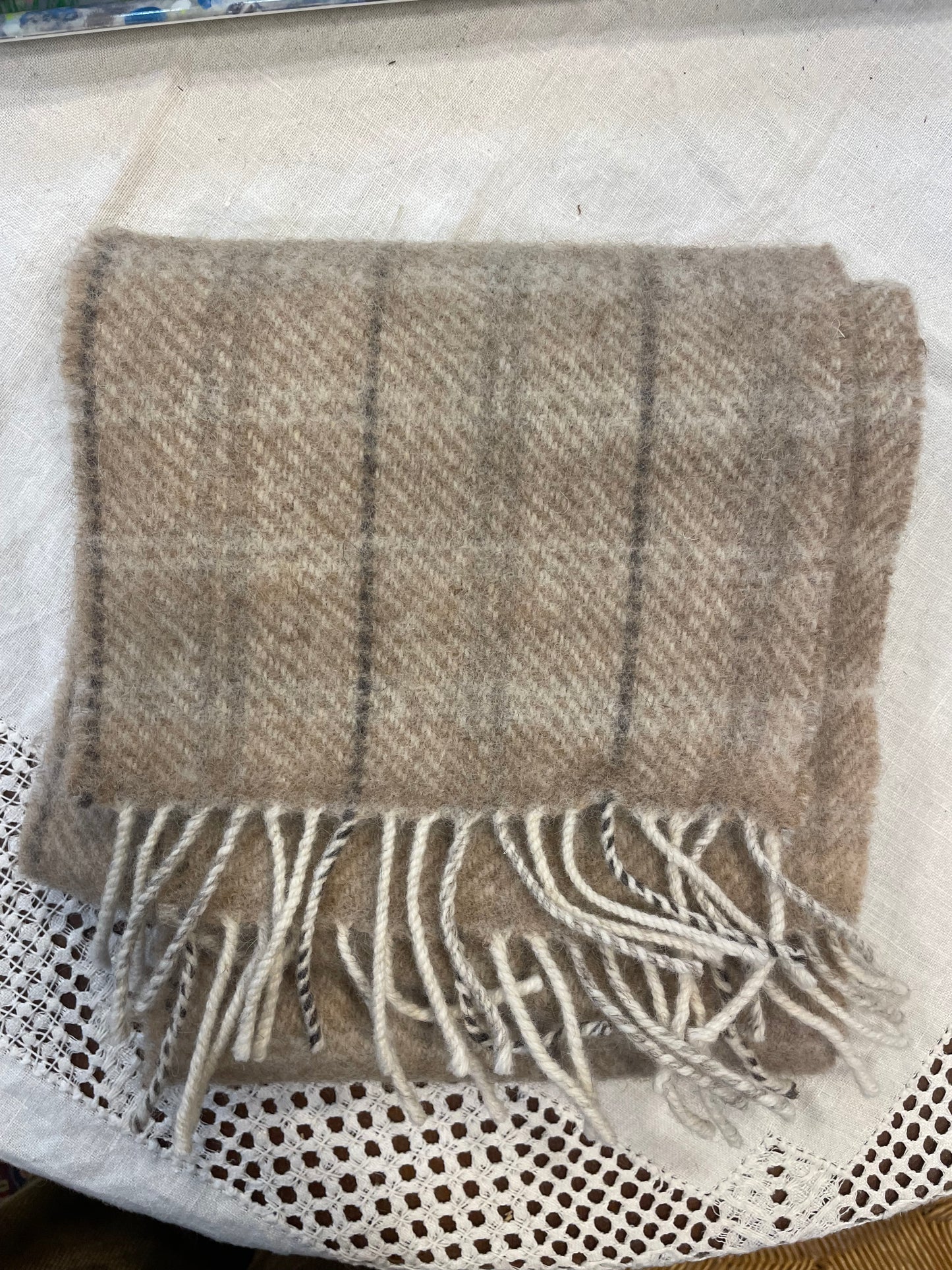 Woven woollen scarf Brown a Hufen