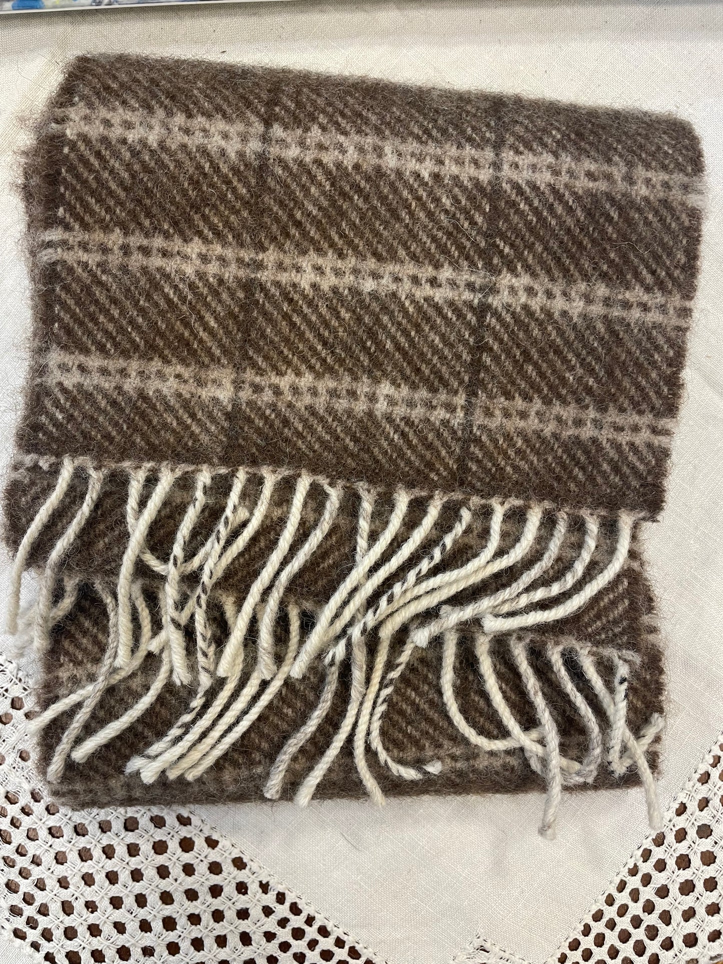 Woven woollen scarf Brown a Hufen Streipen